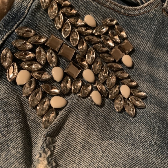 Guess Jeans - Picture 2 of 6